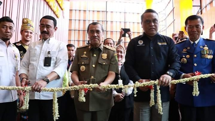 Menpan-RB Resmikan Mal Pelayanan Publik Pekanbaru